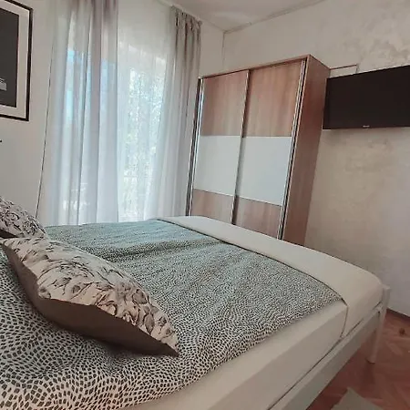 Lidija 아파트