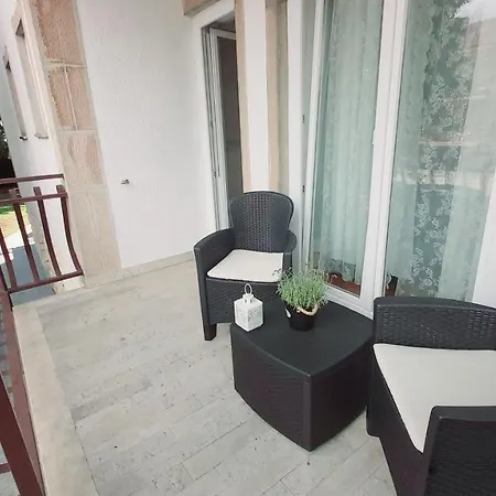 Lidija Apartment