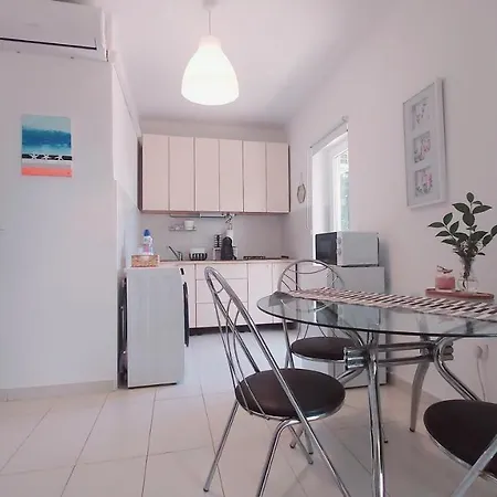 Apartman Lidija *