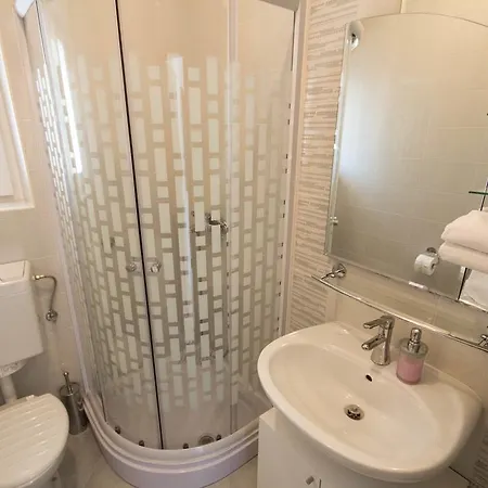 Apartment Lidija