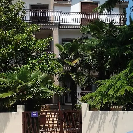 Apartment Lidija